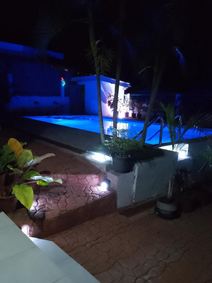 Beth'S Villa Moalboal Ngoại thất bức ảnh